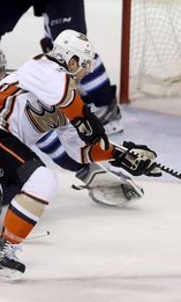 Getzlaf, Bernier lift Ducks over Jets 3-2 (Jan 23, 2017)